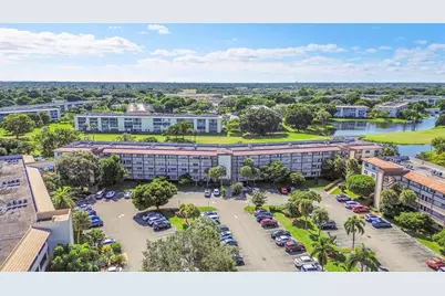 3203  Portofino Pt, Unit #M4, Coconut Creek, FL 33066 - Photo 27