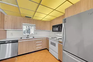 3203 Portofino Point, Coconut Creek, FL 33066 - Photo 3