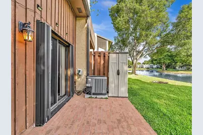 4182 S Pine Island Rd, Davie, FL 33328 - Photo 35