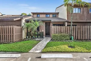 4182 S Pine Island Rd, Davie, FL 33328 - Photo 1