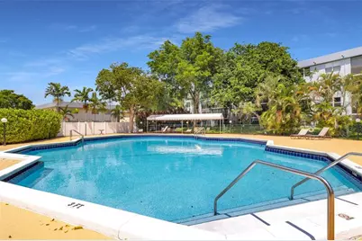 112  Royal Park Dr, Unit #3D, Oakland Park, FL 33309 - Photo 35