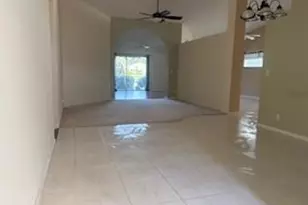 9593 Harbour Lake Cir, Boynton Beach, FL 33437 - Photo 3