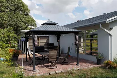 5305  Bayberry Ln, Tamarac, FL 33319 - Photo 3