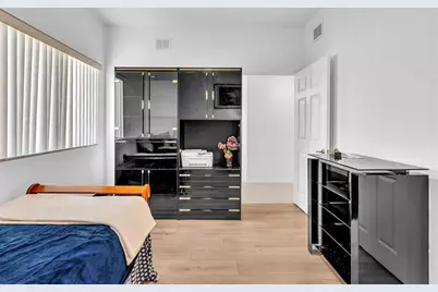 7775  Yardley Dr, Unit #110, Tamarac, FL 33321 - Photo 35