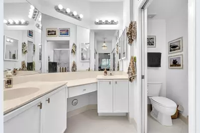 7775  Yardley Dr, Unit #110, Tamarac, FL 33321 - Photo 29