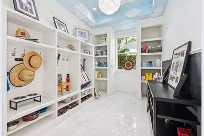 1020  Ponce De Leon Dr, Fort Lauderdale, FL 33316 - Photo 19