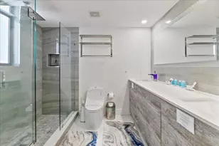 2911 N Ocean Dr, Hollywood, FL 33019 - Photo 13