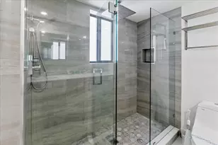 2911 N Ocean Dr, Hollywood, FL 33019 - Photo 11