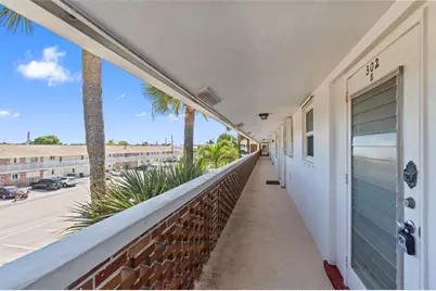 2050 NE 39th St, Unit #302E, Pompano Beach, FL 33064 - Photo 7