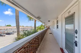 2050 NE 39th St, Pompano Beach, FL 33064 - Photo 7