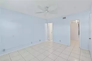 2050 NE 39th St, Pompano Beach, FL 33064 - Photo 29