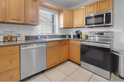 2440 NW 98th Ln, Coral Springs, FL 33065 - Photo 9