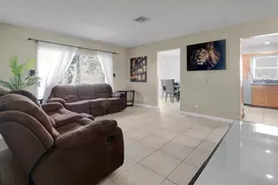 2440 NW 98th Ln, Coral Springs, FL 33065 - Photo 5