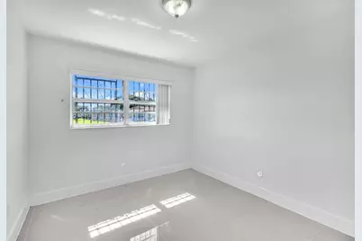 17115 NW 12th Ct, Miami, FL 33169 - Photo 11