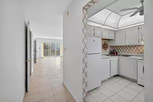 1541 S Ocean Blvd Unit, Lauderdale by the Sea, FL 33062 - Photo 13
