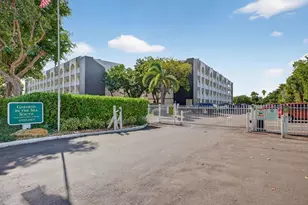 1541 S Ocean Blvd Unit, Lauderdale by the Sea, FL 33062 - Photo 5