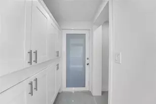 2396 Service Rd, Opa-Locka, FL 33054 - Photo 21