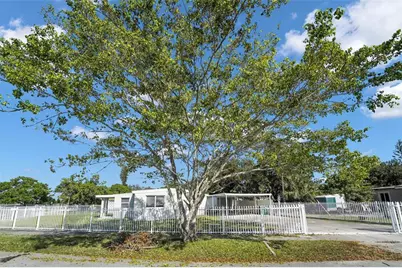 2396  Service Road, Opa-Locka, FL 33054 - Photo 43