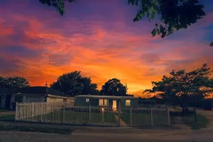 2396 Service Rd, Opa-Locka, FL 33054 - Photo 45