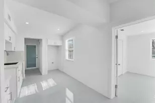 2396 Service Rd, Opa-Locka, FL 33054 - Photo 19