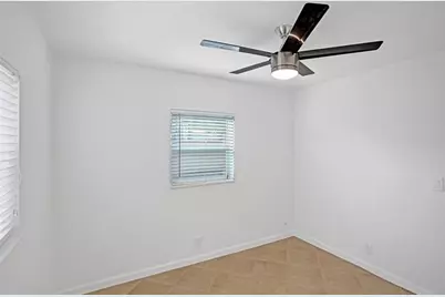 651 NE 59th Ct, Oakland Park, FL 33334 - Photo 23