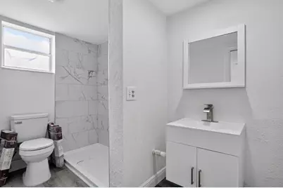 495 SE 8th St, Unit #242, Deerfield Beach, FL 33441 - Photo 9