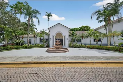 2640 S University Dr, Unit #129, Davie, FL 33328 - Photo 1