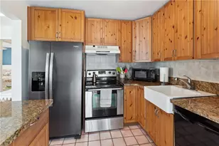 301 Van Buren St, Hollywood, FL 33019 - Photo 9