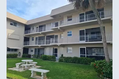 300  Golden Isles Dr, Unit #104, Hallandale Beach, FL 33009 - Photo 3