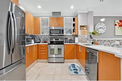 822 NE 19th Ave, Unit #822, Fort Lauderdale, FL 33304 - Photo 11