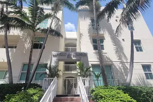 9172 Collins Ave, Surfside, FL 33154 - Photo 1