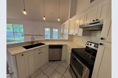 2633  Bogota Ave, Cooper City, FL 33026 - Photo 11