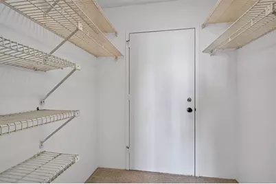 2750 NE 183rd St, Unit #911, Aventura, FL 33160 - Photo 21