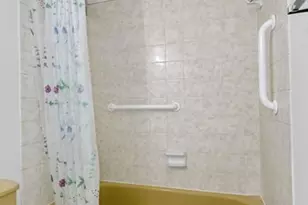 2750 NE 183rd St, Aventura, FL 33160 - Photo 19