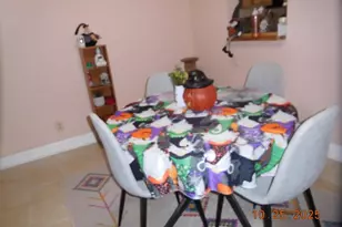 7591 NW 1st St, Margate, FL 33063 - Photo 11