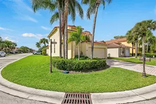 1688 SW 158th Ave, Pembroke Pines, FL 33027 - Photo 53