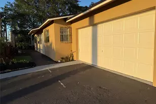 602 NE 38th St, Oakland Park, FL 33334 - Photo 27