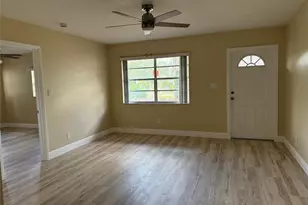 602 NE 38th St, Oakland Park, FL 33334 - Photo 5