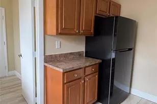 602 NE 38th St, Oakland Park, FL 33334 - Photo 17