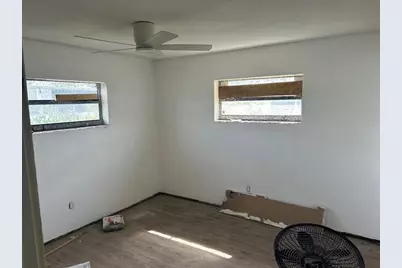 4320 NW 191 Ter, Miami Gardens, FL 33055 - Photo 3