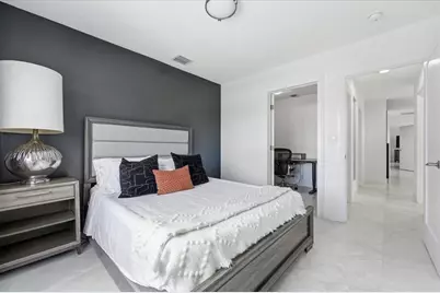 4331 W Tradewinds Ave, Unit #B, Fort Lauderdale, FL 33308 - Photo 13