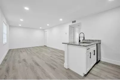 1015 NE 17th Ave, Unit #104, Fort Lauderdale, FL 33304 - Photo 7