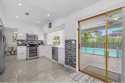 3500 N 46th Ave, Hollywood, FL 33021 - Photo 9