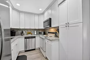 813 Sky Pine Way, Greenacres, FL 33415 - Photo 13