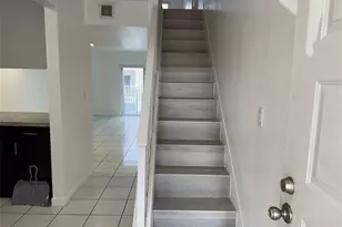 2710 W 76th St, Hialeah, FL 33016 - Photo 19