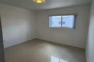 2710 W 76th St, Hialeah, FL 33016 - Photo 9