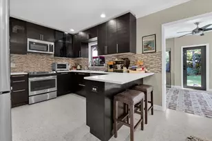 426 NE 8th Ave, Fort Lauderdale, FL 33301 - Photo 7