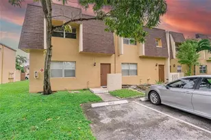 5843 Blueberry Ct, Fort Lauderdale, FL 33313 - Photo 13