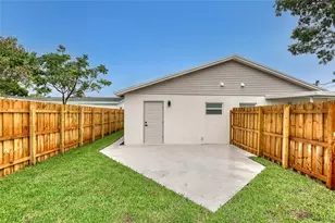 416 W Mango St, Lantana, FL 33462 - Photo 23