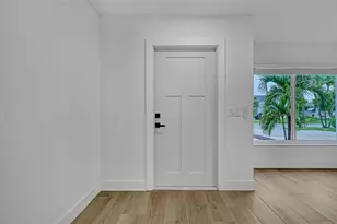 416 W Mango St, Lantana, FL 33462 - Photo 5